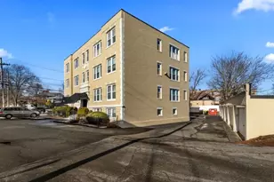 509 Pleasant St, Melrose, MA 02176 - Photo 2