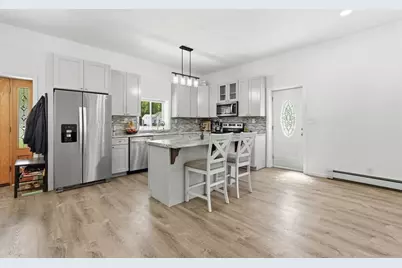 54 Taylor St, Granby, MA 01033 - Photo 8