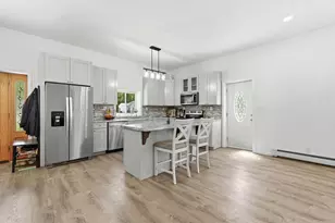 54 Taylor St, Granby, MA 01033 - Photo 8