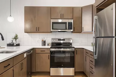 22 Elm St #401, Worcester, MA 01608 - Photo 6