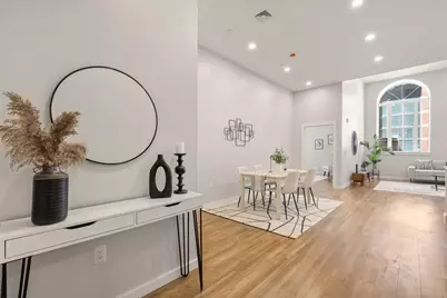 22 Elm St #401, Worcester, MA 01608 - Photo 2