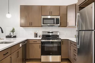 22 Elm St, Worcester, MA 01608 - Photo 6