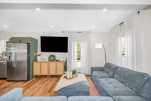 1 Ravine Terrace, Melrose, MA 02176 - Photo 4
