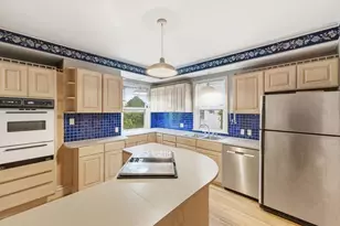 178 S Main St, Attleboro, MA 02703 - Photo 24