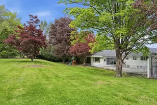 1310 Mammoth Rd, Dracut, MA 01826 - Photo 38