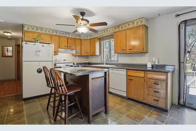 15 Birmingham Road, Worcester, MA 01606 - Photo 8