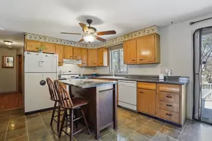 15 Birmingham Rd, Worcester, MA 01606 - Photo 8