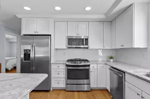 40 Catherine, Boston, MA 02131 - Photo 4
