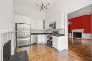 13 Chestnut St, Boston, MA 02108 - Photo 10