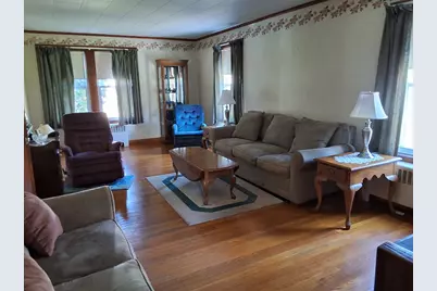 19 Clinton St, Ware, MA 01082 - Photo 16