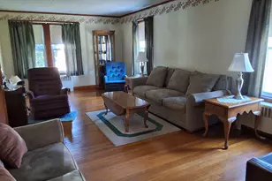19 Clinton St, Ware, MA 01082 - Photo 16