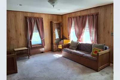 19 Clinton St, Ware, MA 01082 - Photo 14