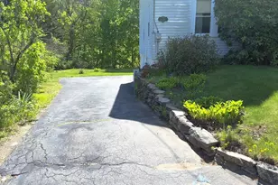 19 Clinton St, Ware, MA 01082 - Photo 2