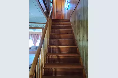 19 Clinton St, Ware, MA 01082 - Photo 20