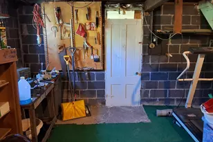 19 Clinton St, Ware, MA 01082 - Photo 28