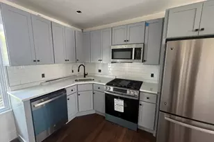 10 Hunting St, Cambridge, MA 02141 - Photo 2