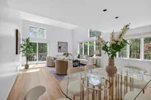 8 Heathwood Ln, Brookline, MA 02467 - Photo 2