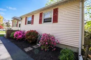 10 Edson St, Taunton, MA 02780 - Photo 34