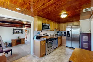 10 Edson St, Taunton, MA 02780 - Photo 8