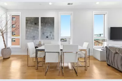 469 E 4th St #2, Boston, MA 02127 - Photo 16