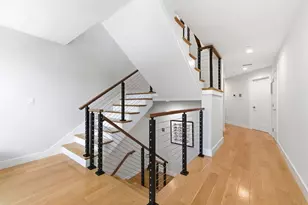 469 E 4th St, Boston, MA 02127 - Photo 34
