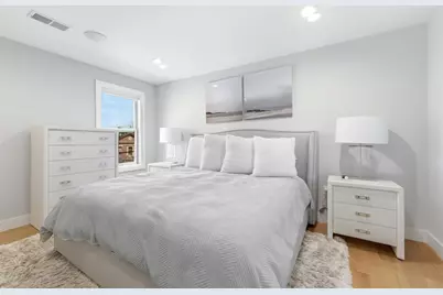 469 E 4th St #2, Boston, MA 02127 - Photo 24