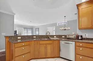 361 Tilden Commons Ln, Braintree, MA 02184 - Photo 8