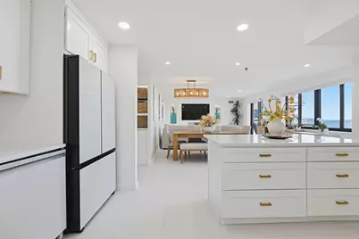 510 Revere Beach Blvd #201, Revere, MA 02151 - Photo 6