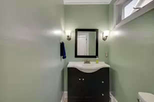 51 Tyler Ave, Medford, MA 02155 - Photo 22
