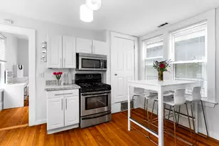 181 W Fifth St, Boston, MA 02127 - Photo 12