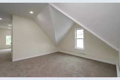 109-111 Brown Ave, Holyoke, MA 01040 - Photo 32