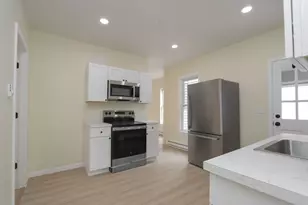 109-111 Brown Ave, Holyoke, MA 01040 - Photo 14