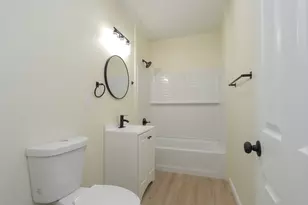 109-111 Brown Ave, Holyoke, MA 01040 - Photo 20
