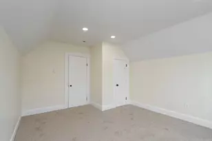 109-111 Brown Ave, Holyoke, MA 01040 - Photo 40