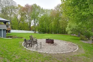 1110 S Main St, Bellingham, MA 02019 - Photo 20