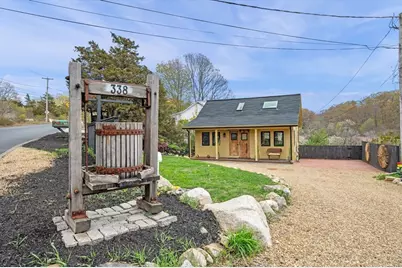 338 Granite St, Rockport, MA 01966 - Photo 4