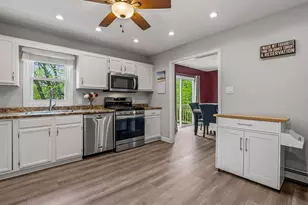 9 Romoli Ave, Attleboro, MA 02703 - Photo 10