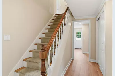 107 Viscount Rd, Longmeadow, MA 01106 - Photo 4
