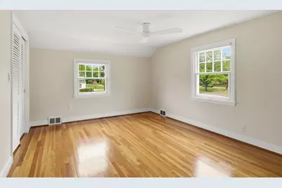 107 Viscount Rd, Longmeadow, MA 01106 - Photo 24