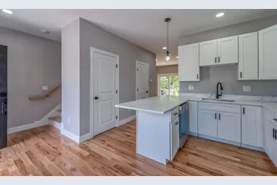 362 High St #362, Fall River, MA 02720 - Photo 8