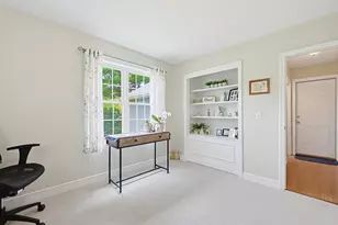 204 Laurelwood Dr, Hopedale, MA 01747 - Photo 18