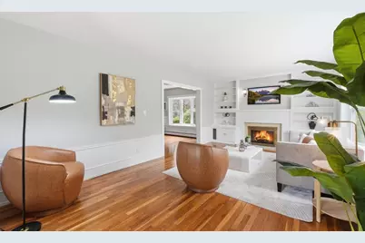 18 Maple St, Auburn, MA 01501 - Photo 12