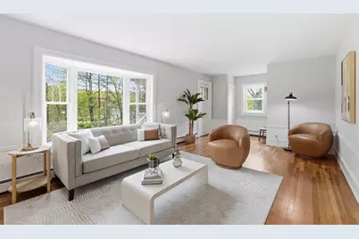 18 Maple St, Auburn, MA 01501 - Photo 10