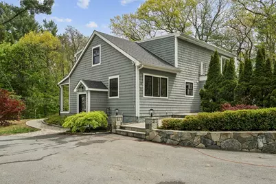 218 Hollis St, Holliston, MA 01746 - Photo 4