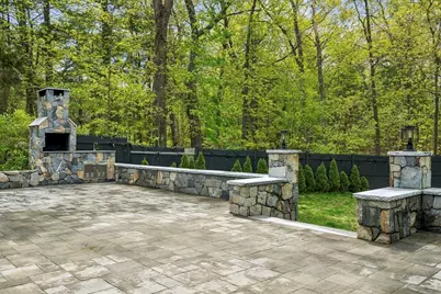 218 Hollis St, Holliston, MA 01746 - Photo 32