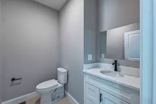 364 High St, Fall River, MA 02720 - Photo 10