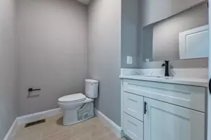 364 High St, Fall River, MA 02720 - Photo 12