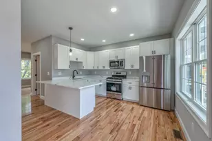 364 High St, Fall River, MA 02720 - Photo 4