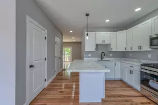 364 High St, Fall River, MA 02720 - Photo 6