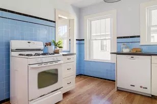 16 Arborough Rd, Boston, MA 02131 - Photo 12
